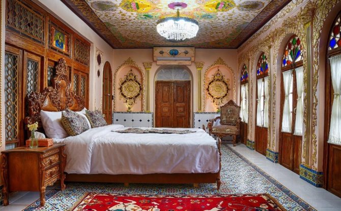 vip پنج دری اقامتگاه سنتی داروش شیراز